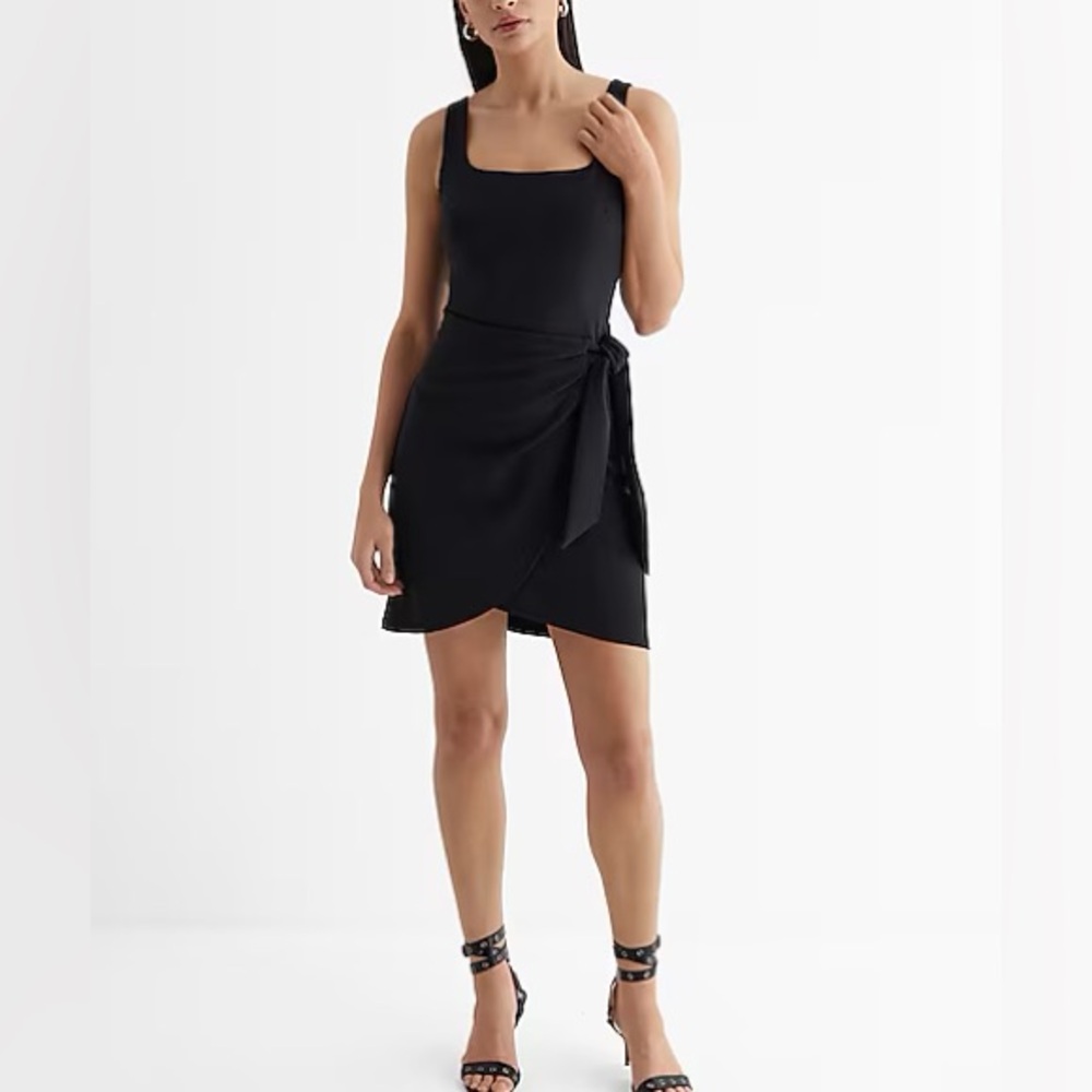 Express Black Scoop Neck Mini Wrap Dress